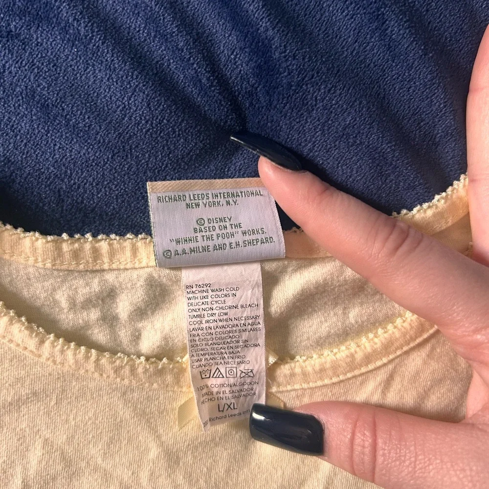 Disney vintage 90s Eeyore Yellow Loungewear - Picture 3 of 3